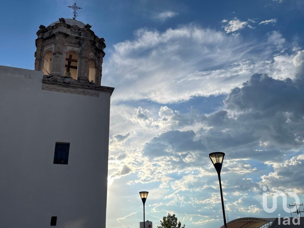 Terreno en Venta, Los Remedios, Magnificas Vistas y Disfrute del Parque Guadiana.