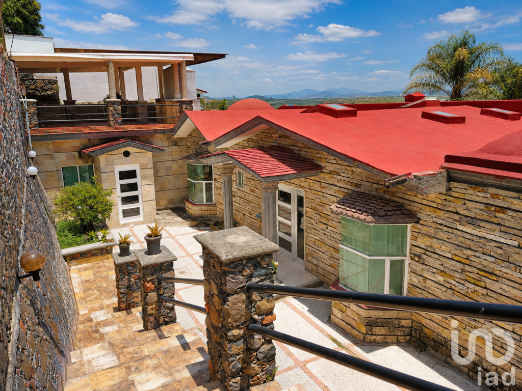 Casa en VENTA, Huertas La Joya, Querétaro. Amplio terreno con casa y departamento