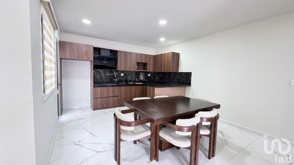 Casa 3 Recámaras en Venta — Residencial Los Santos California