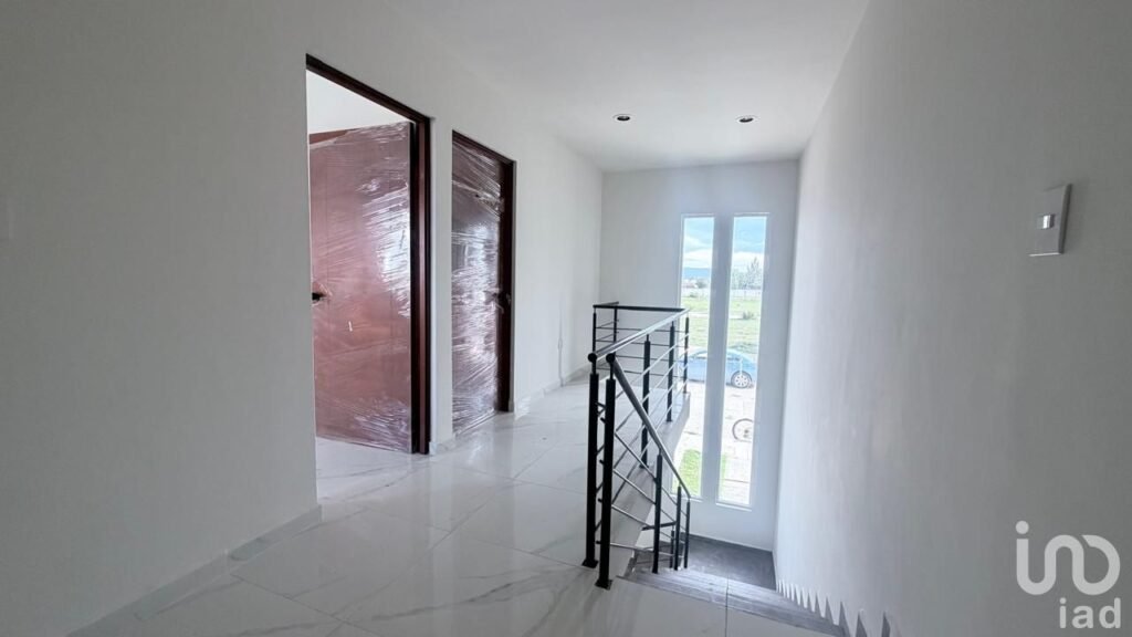 Casa Moderna en Venta con Recámara en Planta Baja – Fracc. Bicentenario, Durango