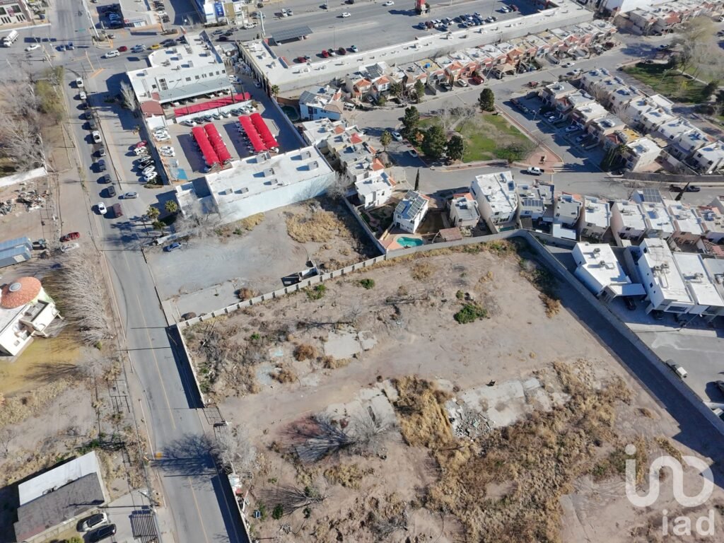 TERRENO EN VENTA ZONA SENDERO, VALLE DEL SOL  CD JUAREZ CHIH