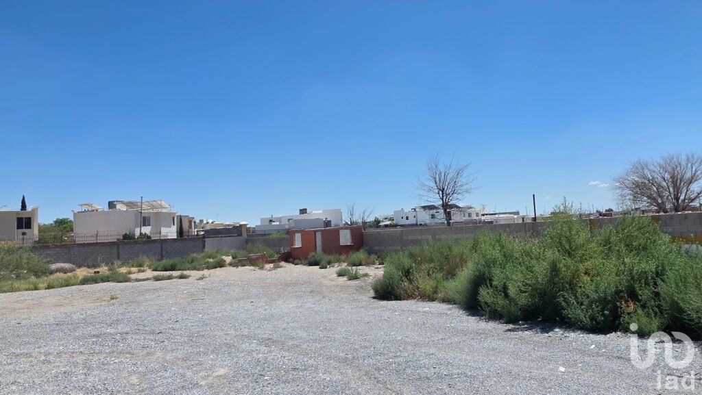 TERRENO EN VENTA ZONA SENDERO, VALLE DEL SOL  CD JUAREZ CHIH