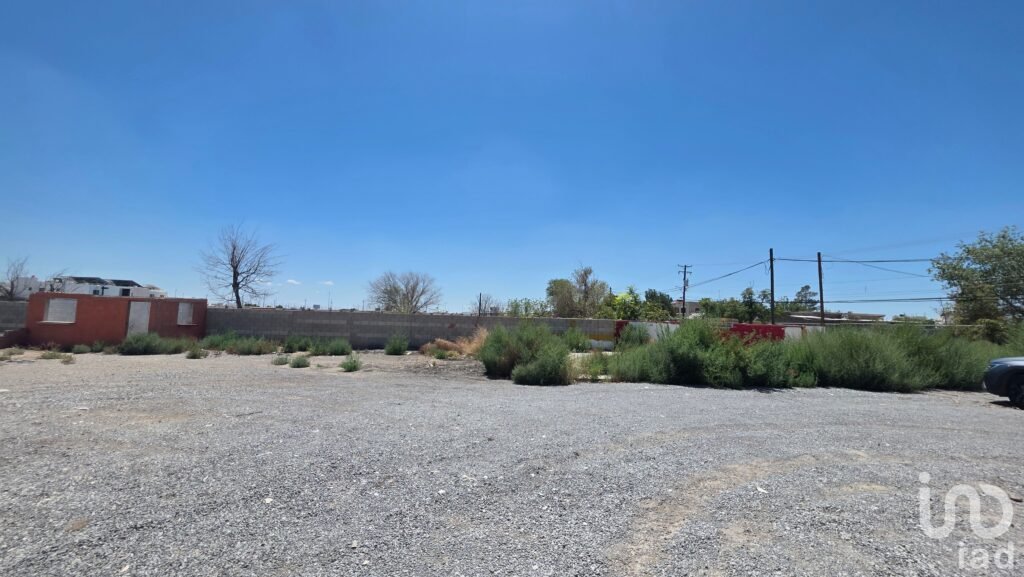 TERRENO EN VENTA ZONA SENDERO, VALLE DEL SOL  CD JUAREZ CHIH