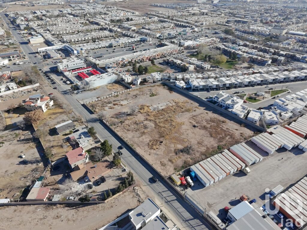 TERRENO EN VENTA ZONA SENDERO, VALLE DEL SOL  CD JUAREZ CHIH