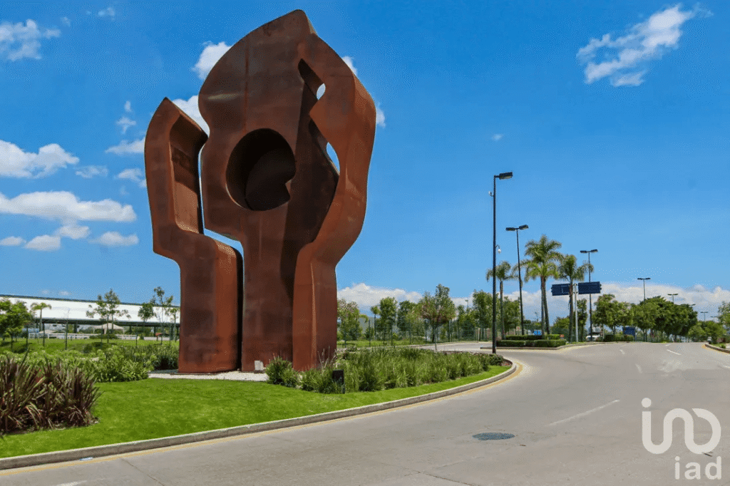 Estrena con Alberca en Octubre | Casa 3 Recamaras $2.41M | Tossa Lomas de Angelopolis