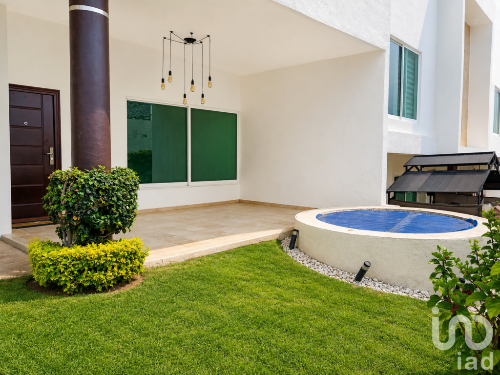 Casa en venta Lomas de Atzingo Cuernavaca, en privada de solo 4 casas
