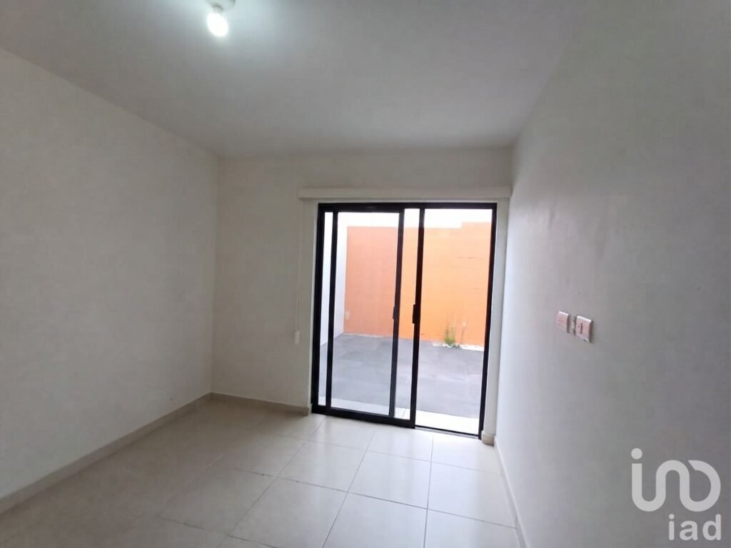 CASA EN VENTA LIMONCELLO. ZAKIA, QRO