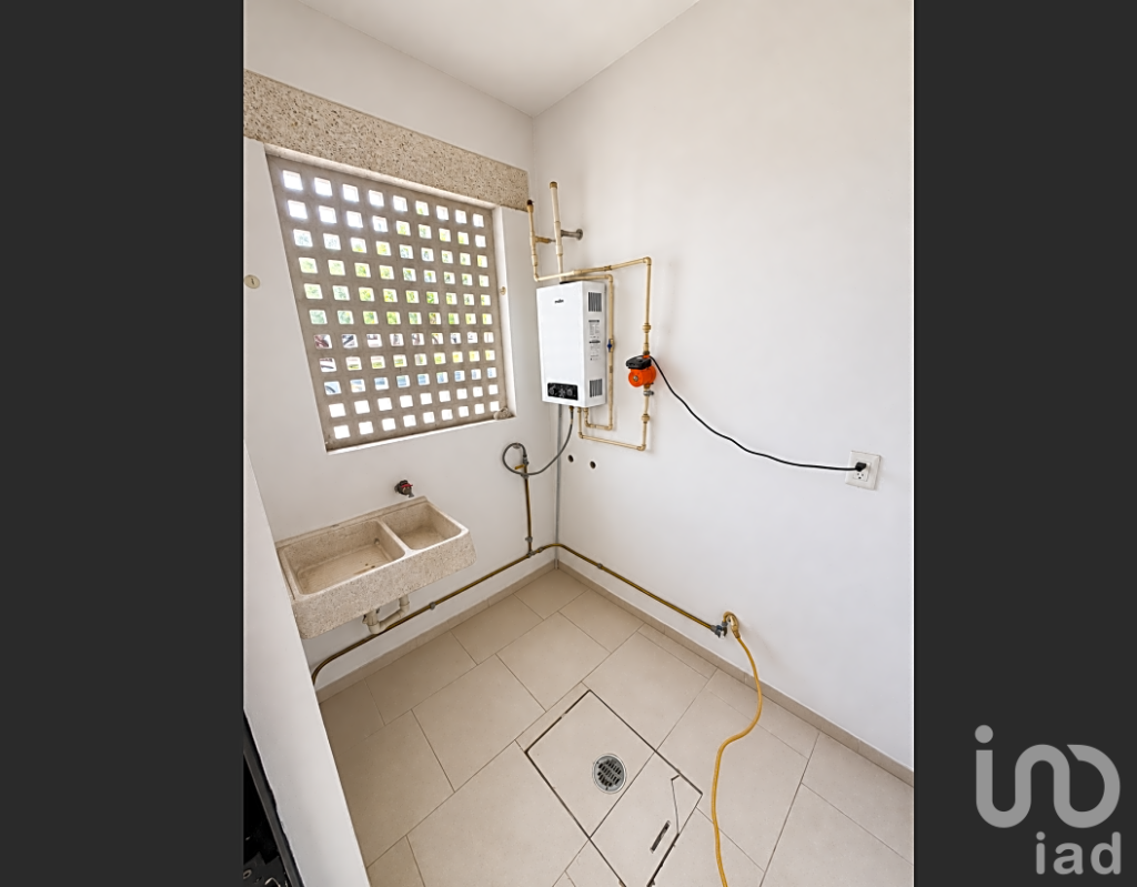 Casa en Monteverde 527, Residencial El Refugio, Cp 76146, Epigmenio González, Querétaro