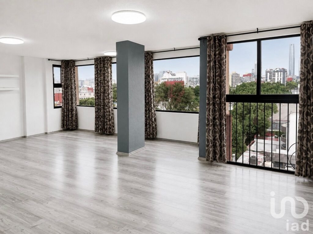 Amplio y luminoso departamento de 140 m² en Del Valle Centro VENTA