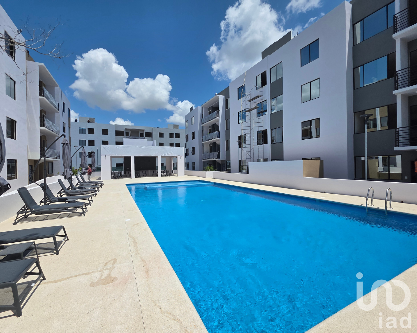 Se Vende Departamento Nuevo en Cancún – Planta Baja de 3 Recámaras – Av. 127 y Huayacán – Amenidades