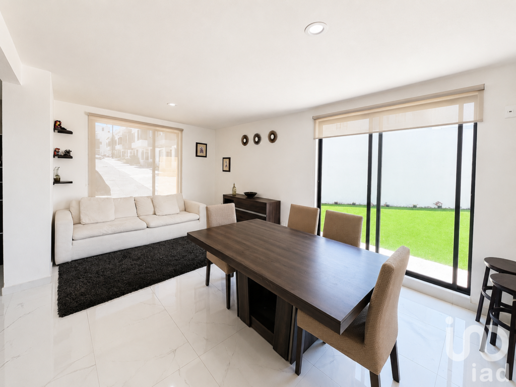 Casa en RENTA, Adara Lifestyle, El Marqués, Querétaro. Amueblada, 3 recámaras y terraza con asador