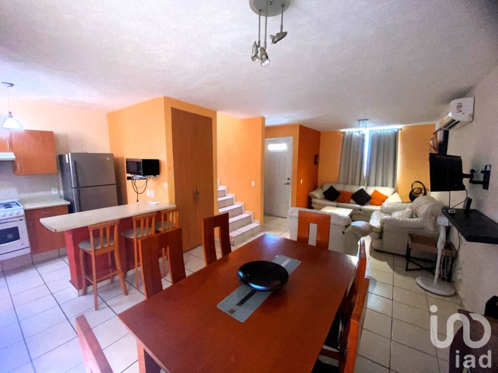 Casa en Renta en Residencial en Terralta, Bucerias Nayarit, seguridad privada y cercanía a la playa.