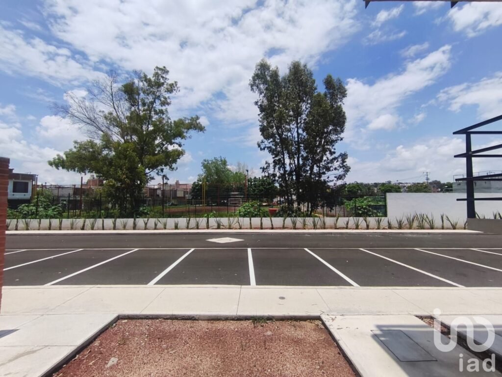 Departamento en Venta en Tarímbaro, cerca de Metrópolis con acceso controlado y áreas verdes