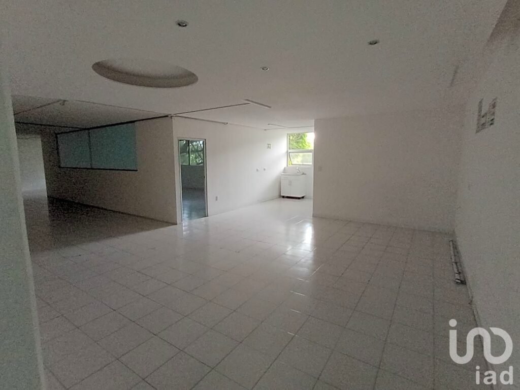 Renta de Oficina Zona de Hospitales, Calzada de Tlapan 4585, Toriello Guerra 14050 CDMX