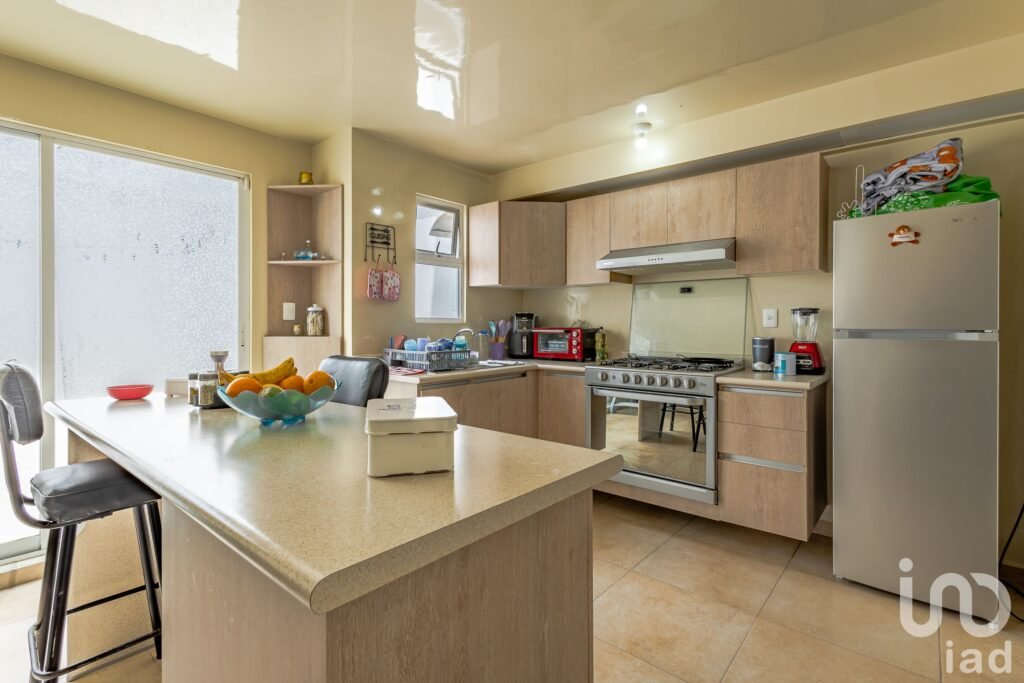 CASA EN VENTA EN LOS HEROES CHALCO