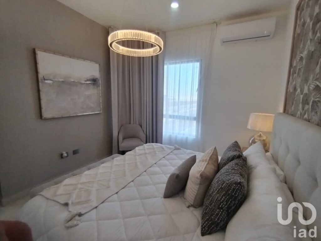 Casa en cerrrada con amenidades cerca de periferico de Torreón
