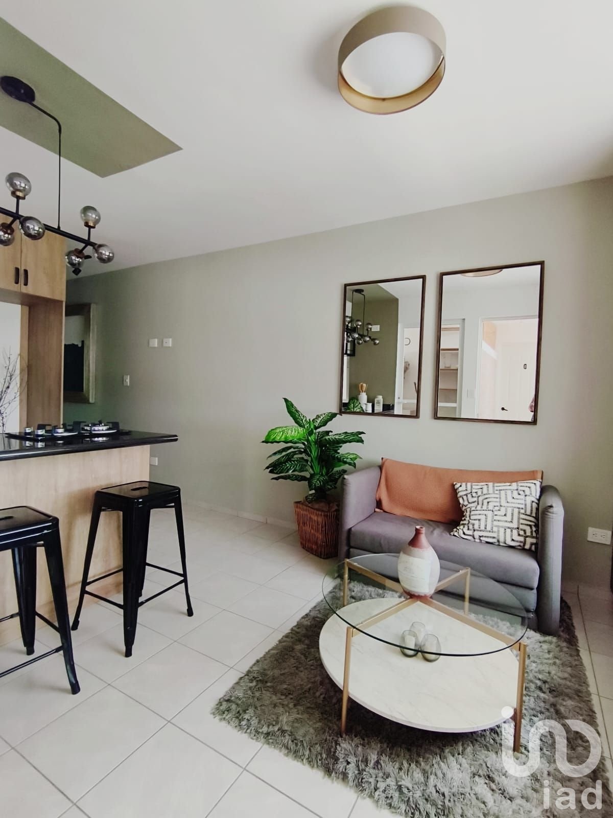 Departamento en Venta en El Trébol, Tarímbaro con Acceso Controlado y Áreas Verdes