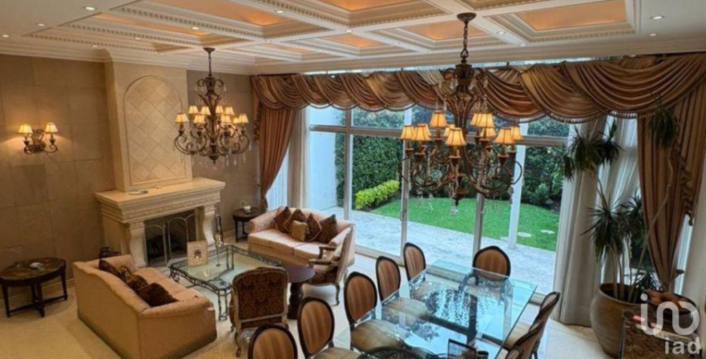 Casa en Venta Lomas de Tecamachalco Edo Mex