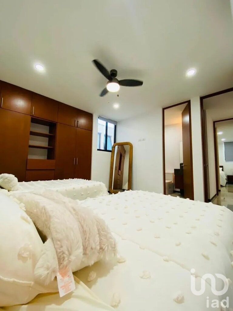 DEPARTAMENTO EN RENTA EN TEMOZON NORTE