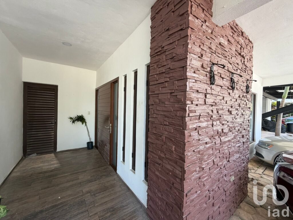 Renta Casa Residencial Aqua 3 recámaras, alberca