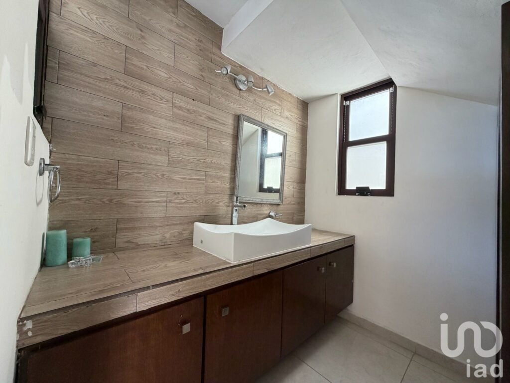 Casa en Renta Aqua, 3 recámaras, alberca