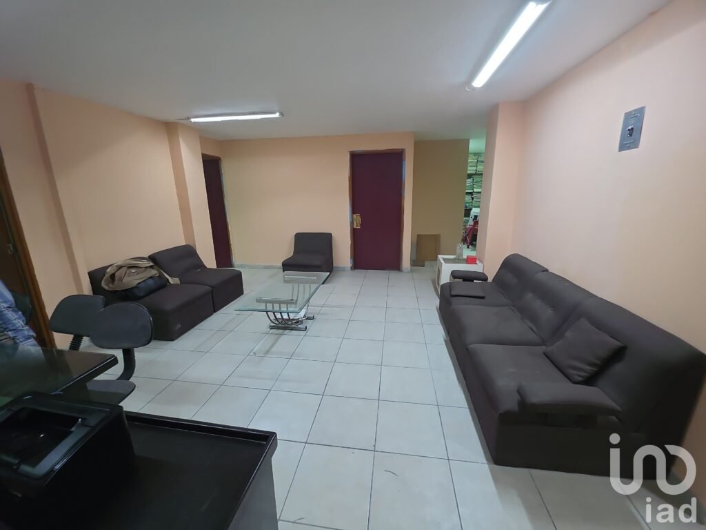 Oficina en venta en la Colonia San Rafael, Cuauhtémoc