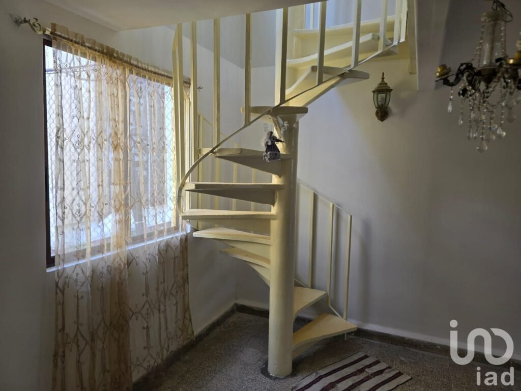DEPARTAMENTO EN VENTA EN CALLE SECRETARIA DEL TRABAJO # 211 COLONIA CUATRO ARBOLES