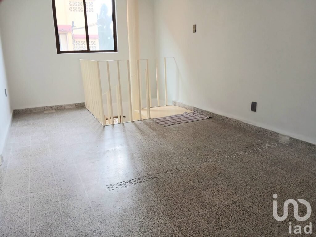 DEPARTAMENTO EN VENTA EN CALLE SECRETARIA DEL TRABAJO # 211 COLONIA CUATRO ARBOLES