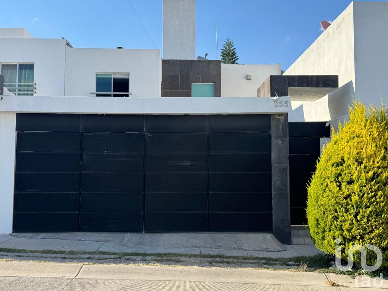 VENTA DE CASA EN VILLA MAGANA 1A SECCION EN LA CIUDAD DE SAN LUIS POTOSI