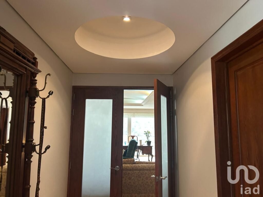 EN VENTA DEPARTAMENTO EN LOMAS COUNTRY CLUB HUIXQUILUCAN CON AMPLIA TERRAZA