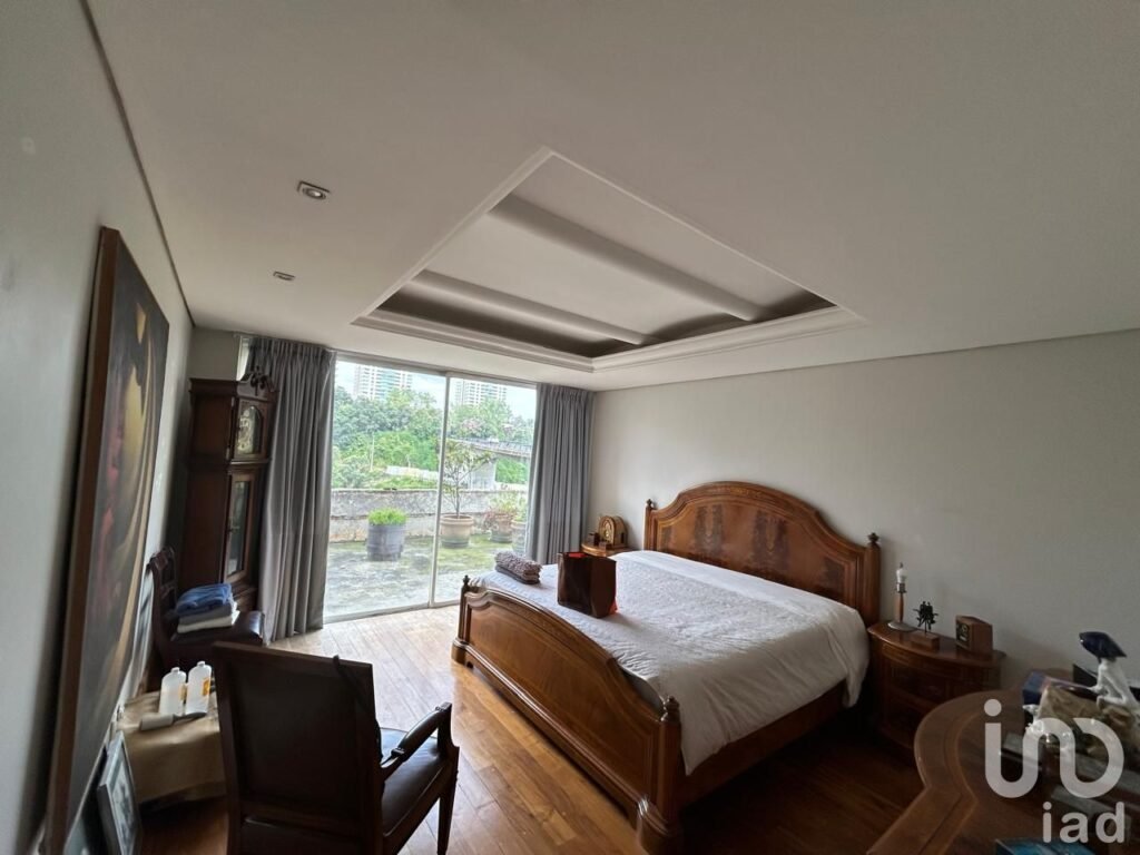 EN VENTA DEPARTAMENTO EN LOMAS COUNTRY CLUB HUIXQUILUCAN CON AMPLIA TERRAZA