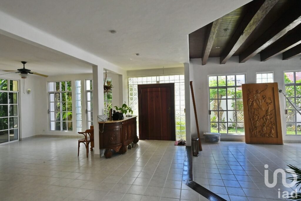 CASA EN VENTA CANCÚN - AV. COLOSIO