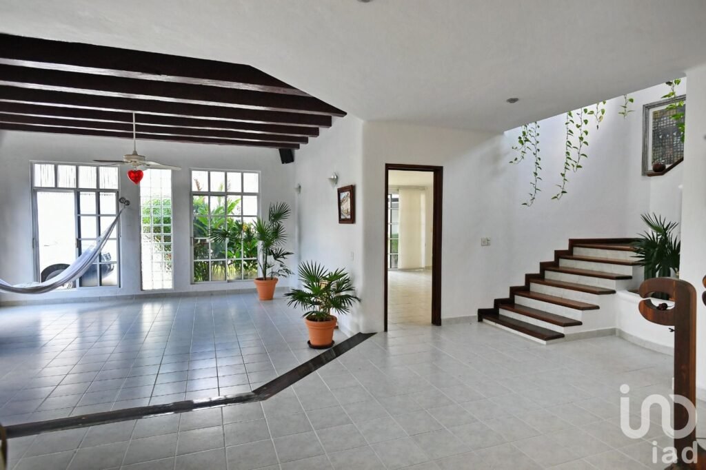 CASA EN VENTA CANCÚN - AV. COLOSIO