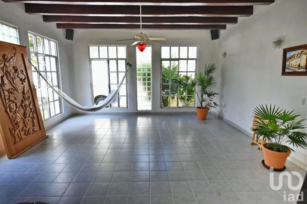 CASA EN VENTA CANCÚN - AV. COLOSIO