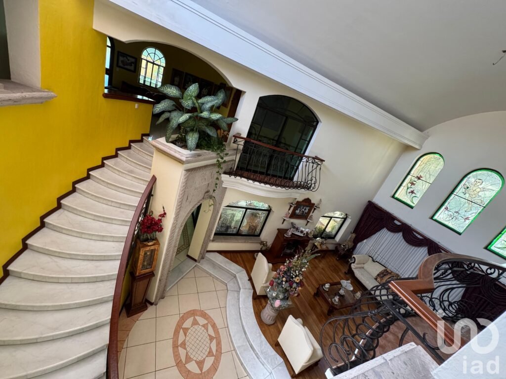 SE VENDE CASA EN EXCLUSIVO FRACCIONAMIENTO DE AZALEAS EN ZAPOPAN JALISCO
