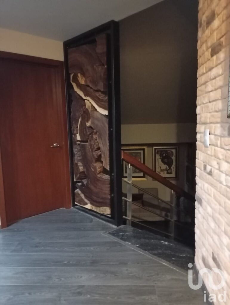 SE VENDE CASA EN BUGAMBILIAS DENTRO DE COTO AZALEAS EN ZAPOPAN JALISCO