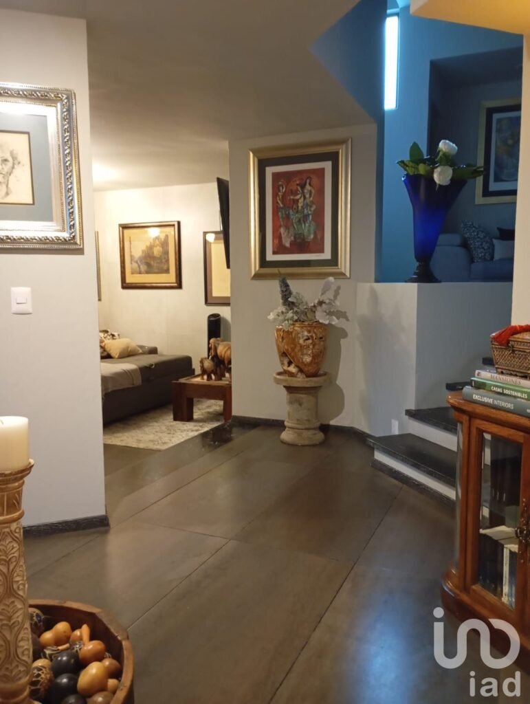 SE VENDE CASA EN BUGAMBILIAS DENTRO DE COTO AZALEAS EN ZAPOPAN JALISCO