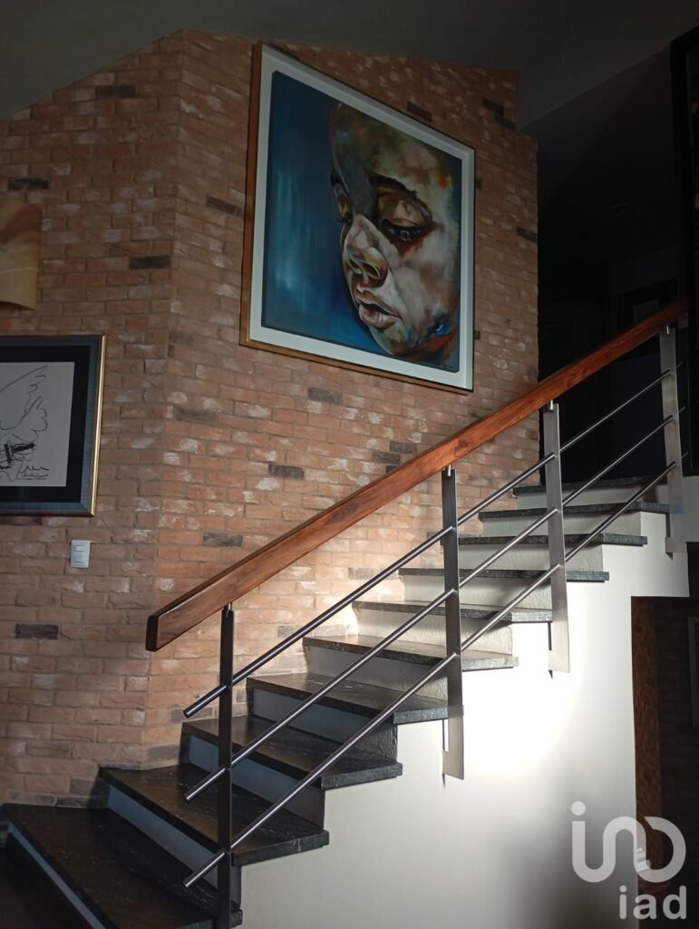 SE VENDE CASA EN BUGAMBILIAS DENTRO DE COTO AZALEAS EN ZAPOPAN JALISCO