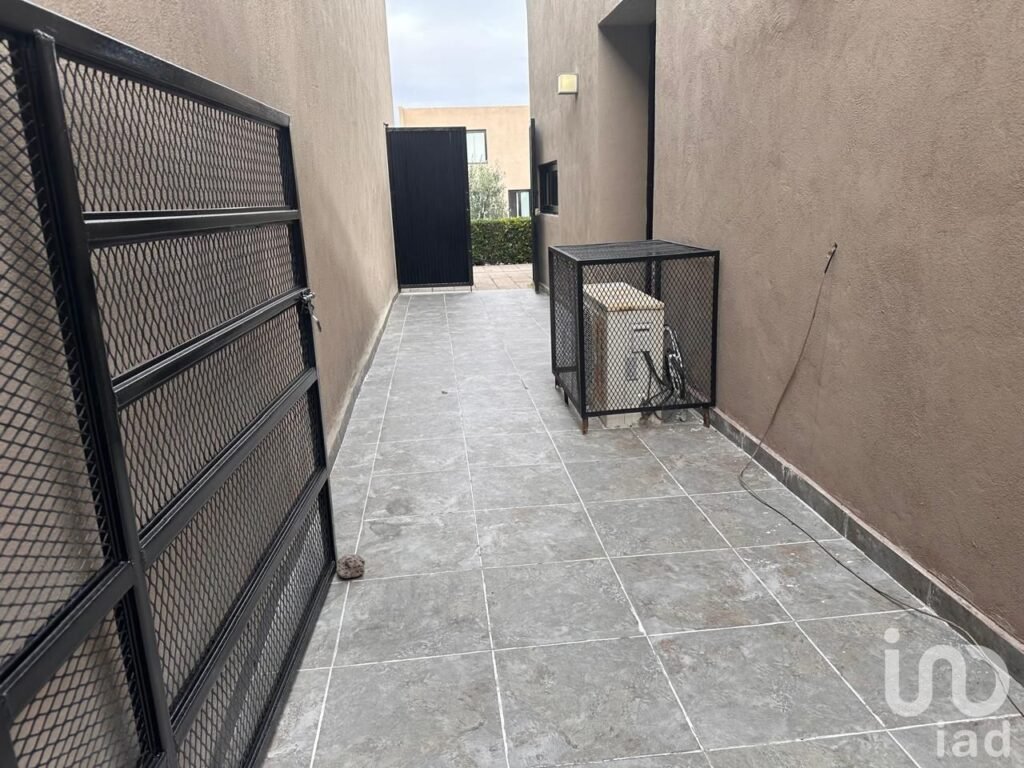 Casa de un piso en Renta en Zibata