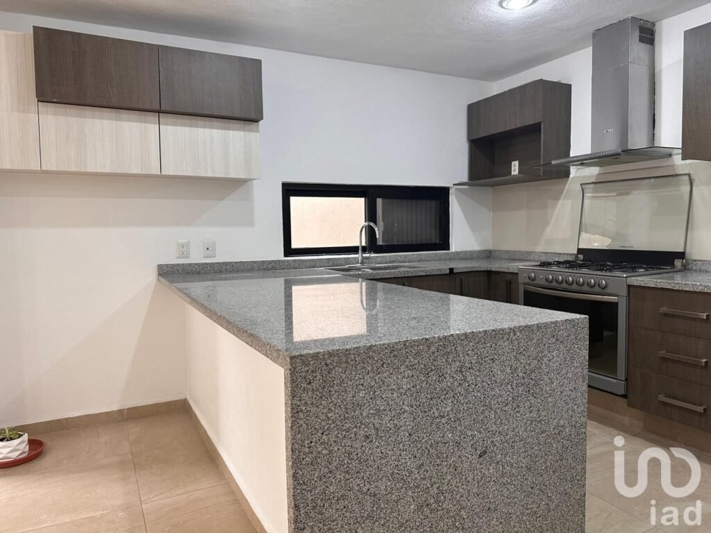 Casa de un piso en Renta en Zibata