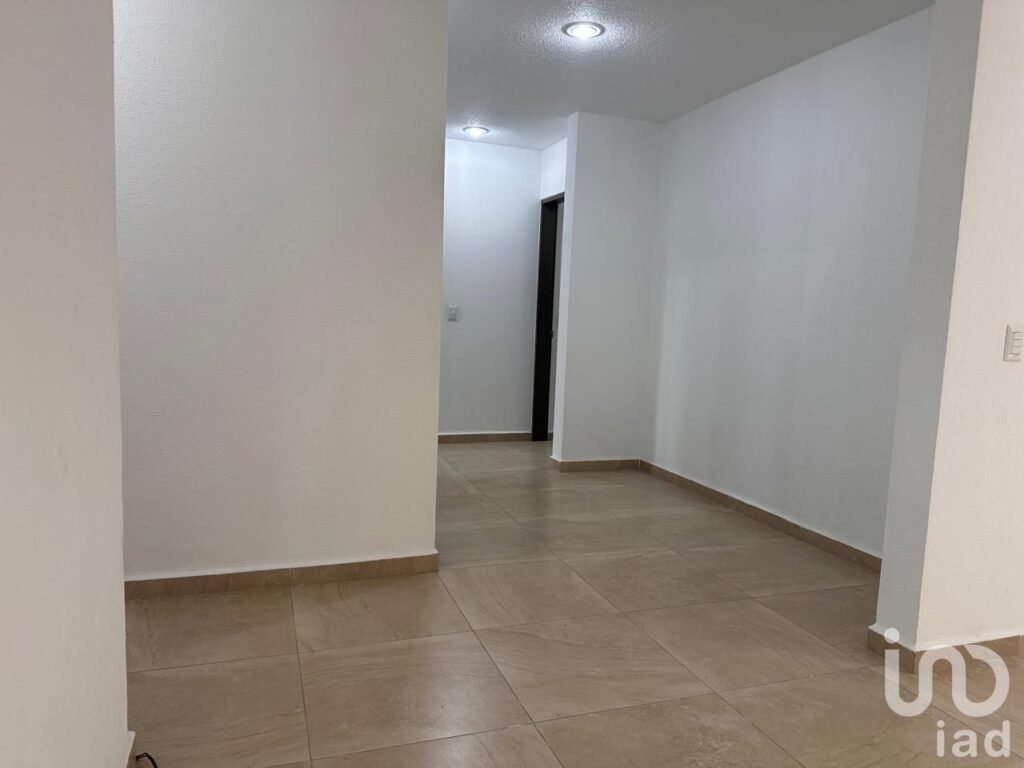 Casa de un piso en Renta en Zibata