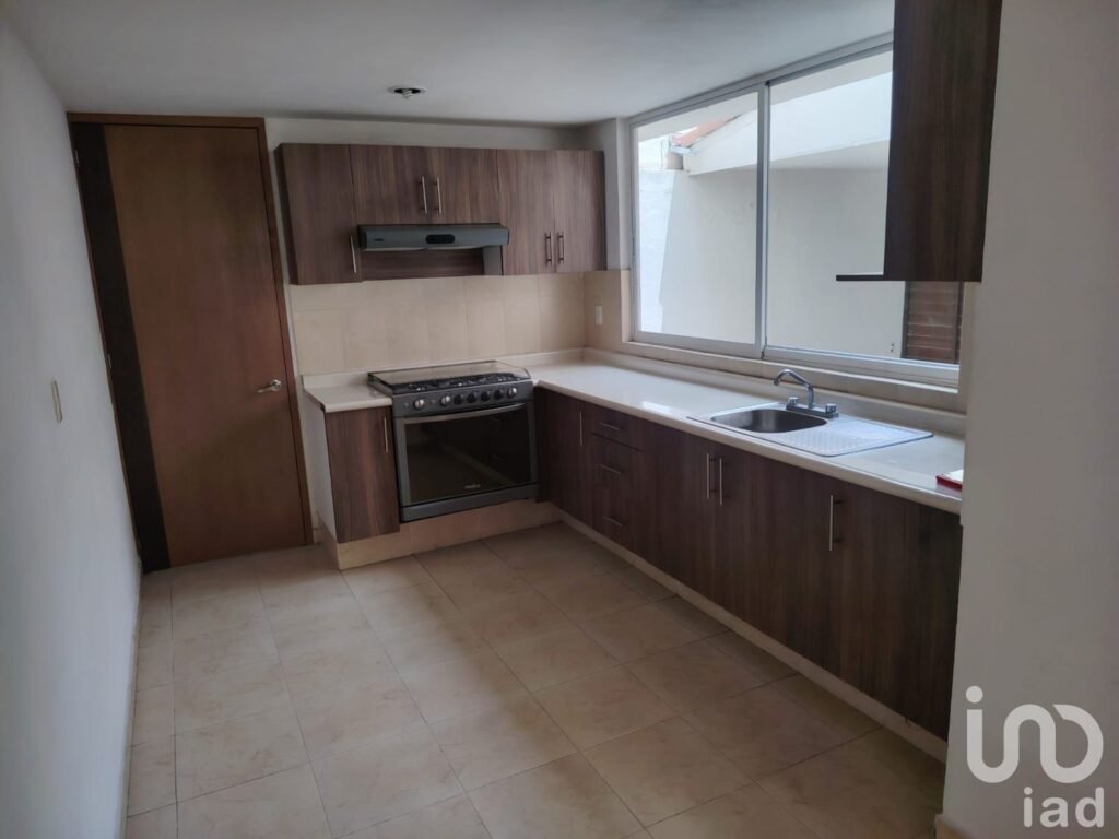 Casa en venta en valle de las flores
