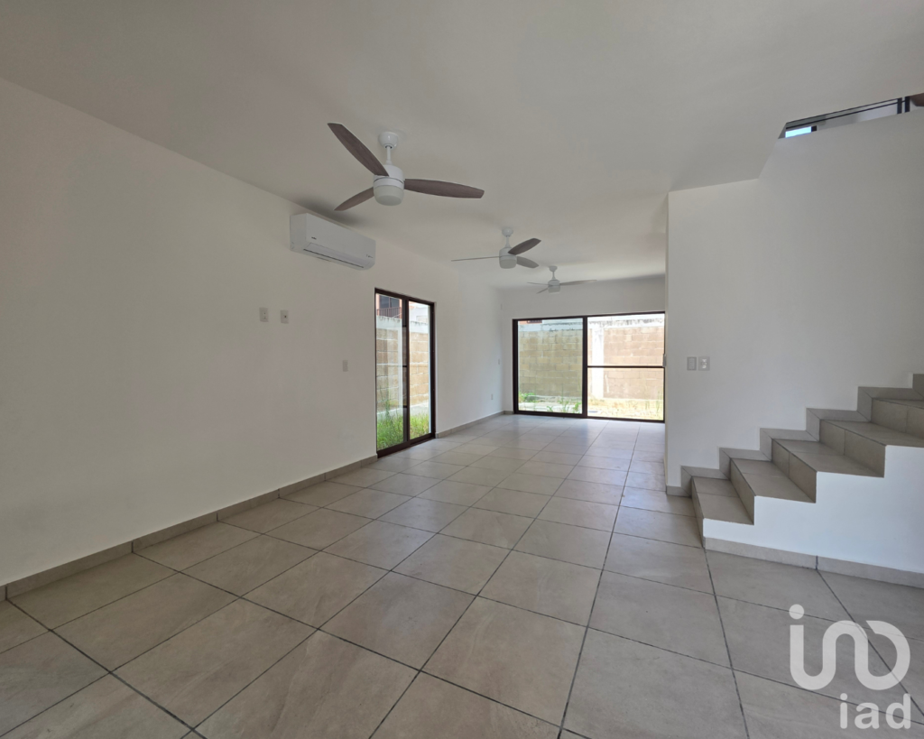 Casa en Venta en Cancún - Kulkana Cerca del Aeropuerto y de Zona Hotelera - equipada