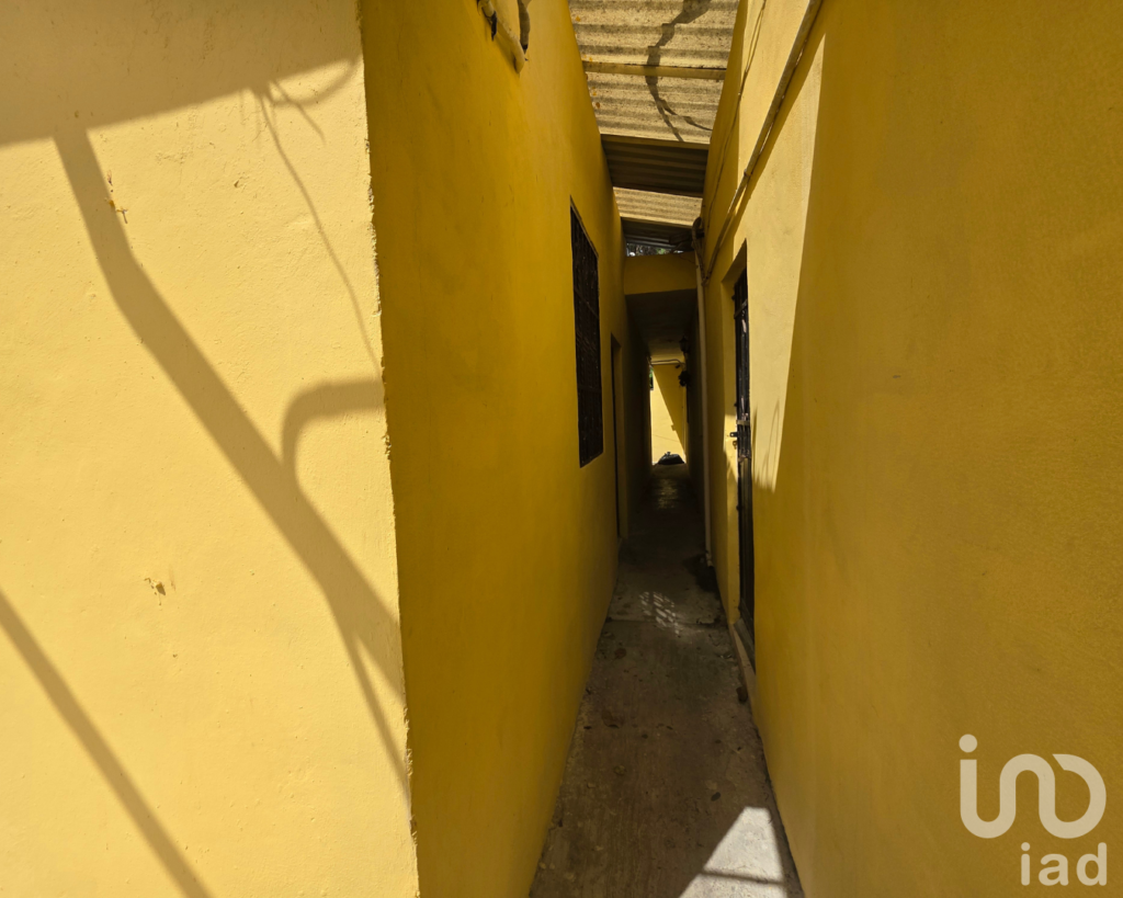 Propiedad de Inversión en Venta en Cancún, con 7 cuartos Rentados, a unos pasos de El Crucero