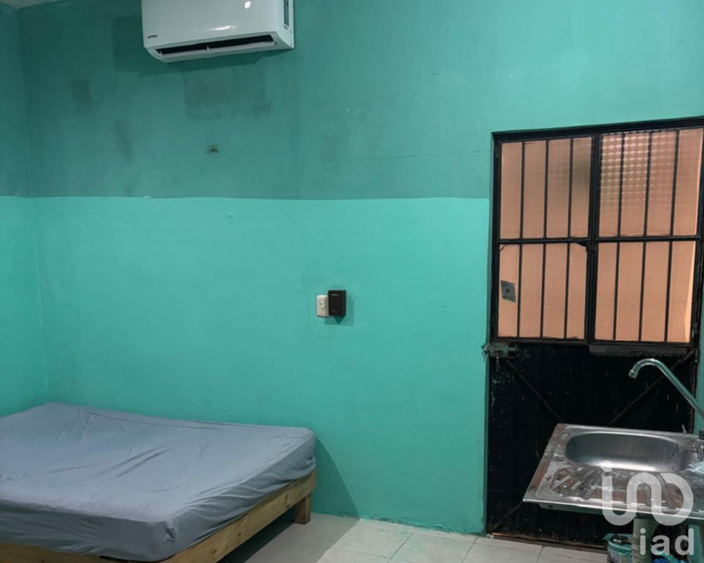 Propiedad de Inversión en Venta en Cancún, con 7 cuartos Rentados, a unos pasos de El Crucero