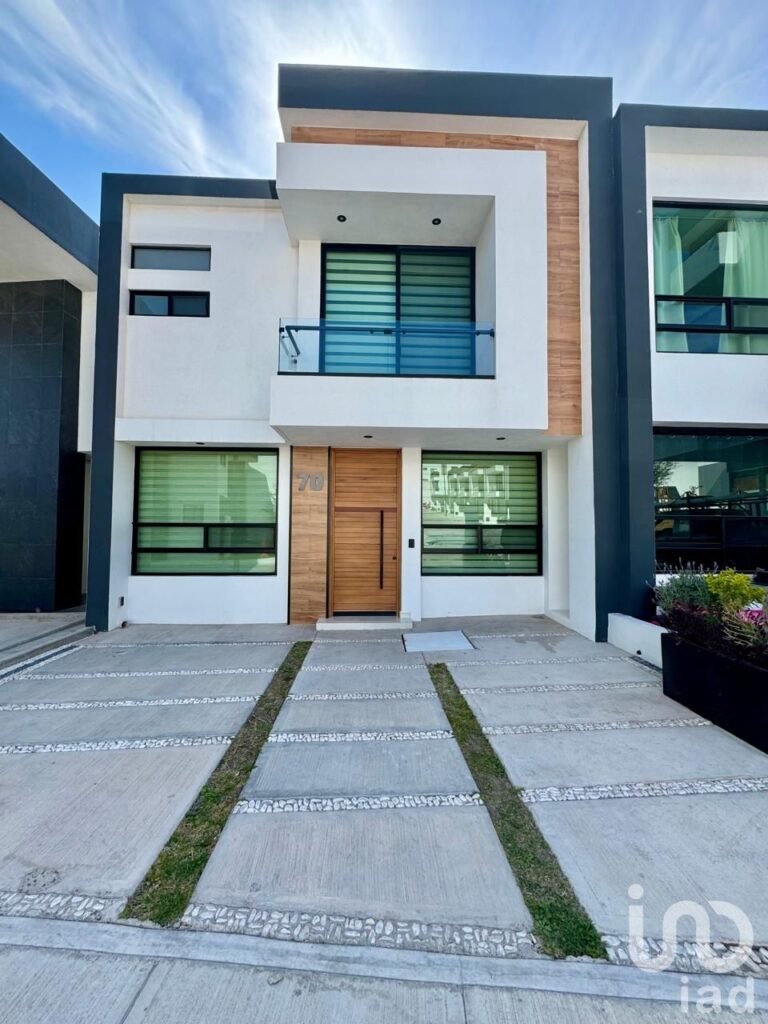 SE VENDE CASA EN EL NUEVO REFUGIO, QUERÉTARO