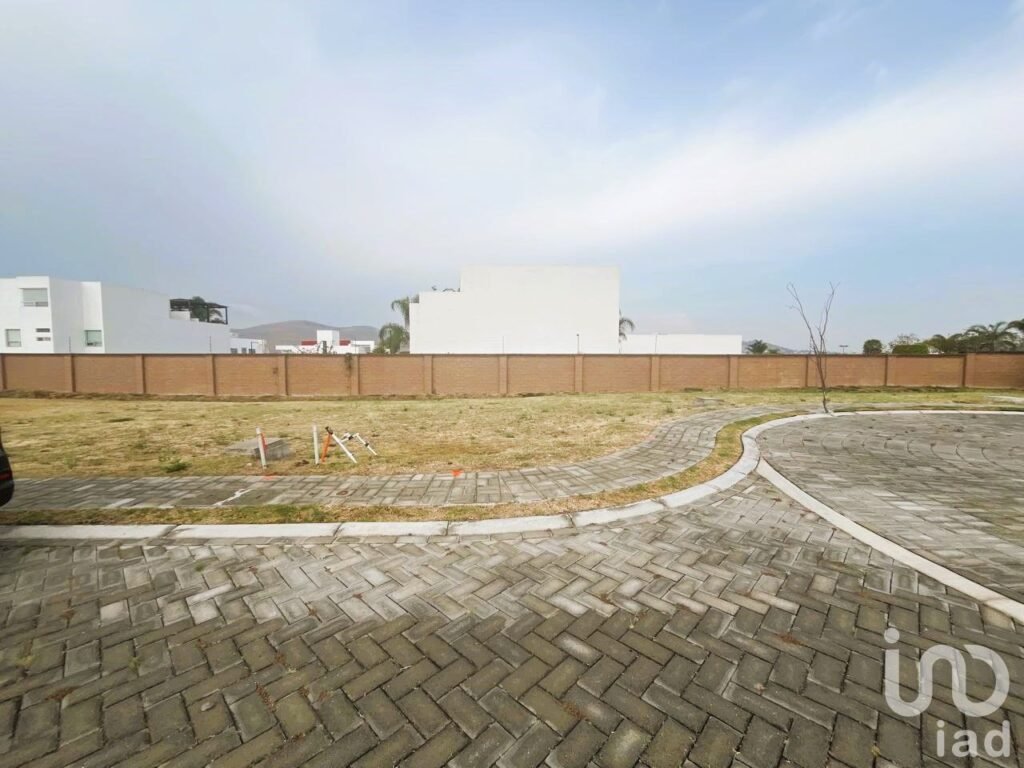 Terreno en venta en Parque Lucerna en Lomas de Angelópilis