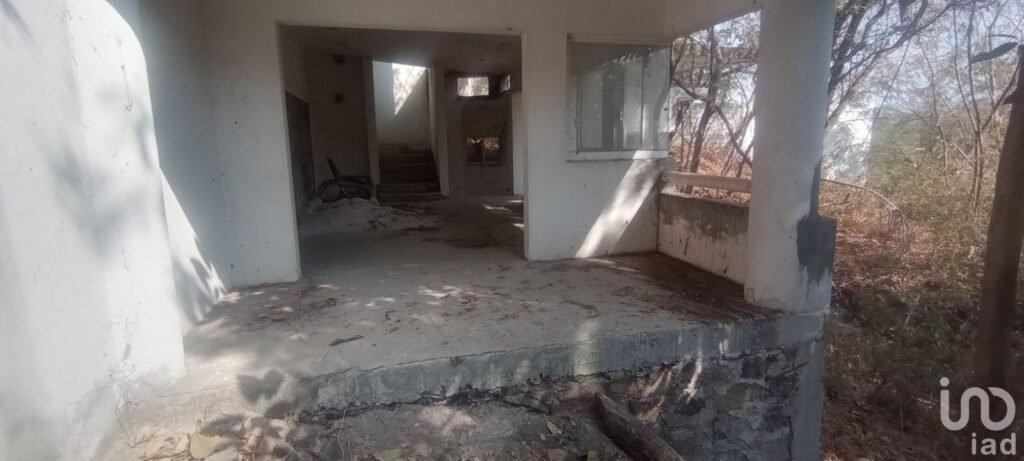 VENDO TERRENO EN CLUB DE GOLF, SANTA FE, XOCHITEPEC, MORELOS.