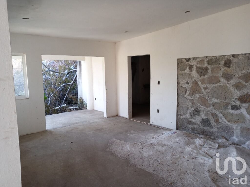 VENDO TERRENO EN CLUB DE GOLF, SANTA FE, XOCHITEPEC, MORELOS.