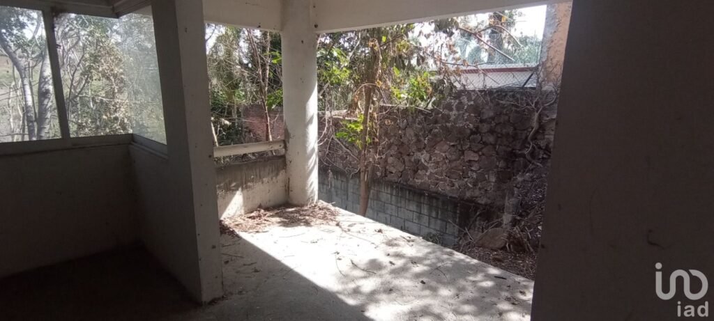 VENDO TERRENO EN CLUB DE GOLF, SANTA FE, XOCHITEPEC, MORELOS.